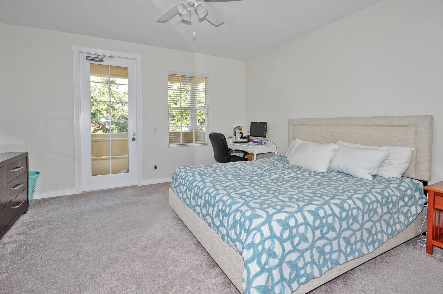 4135 Community Drive Jupiter, FL 33458 - Photo 17 of 39 4135 Community Dr Jupiter FL-large-019-0