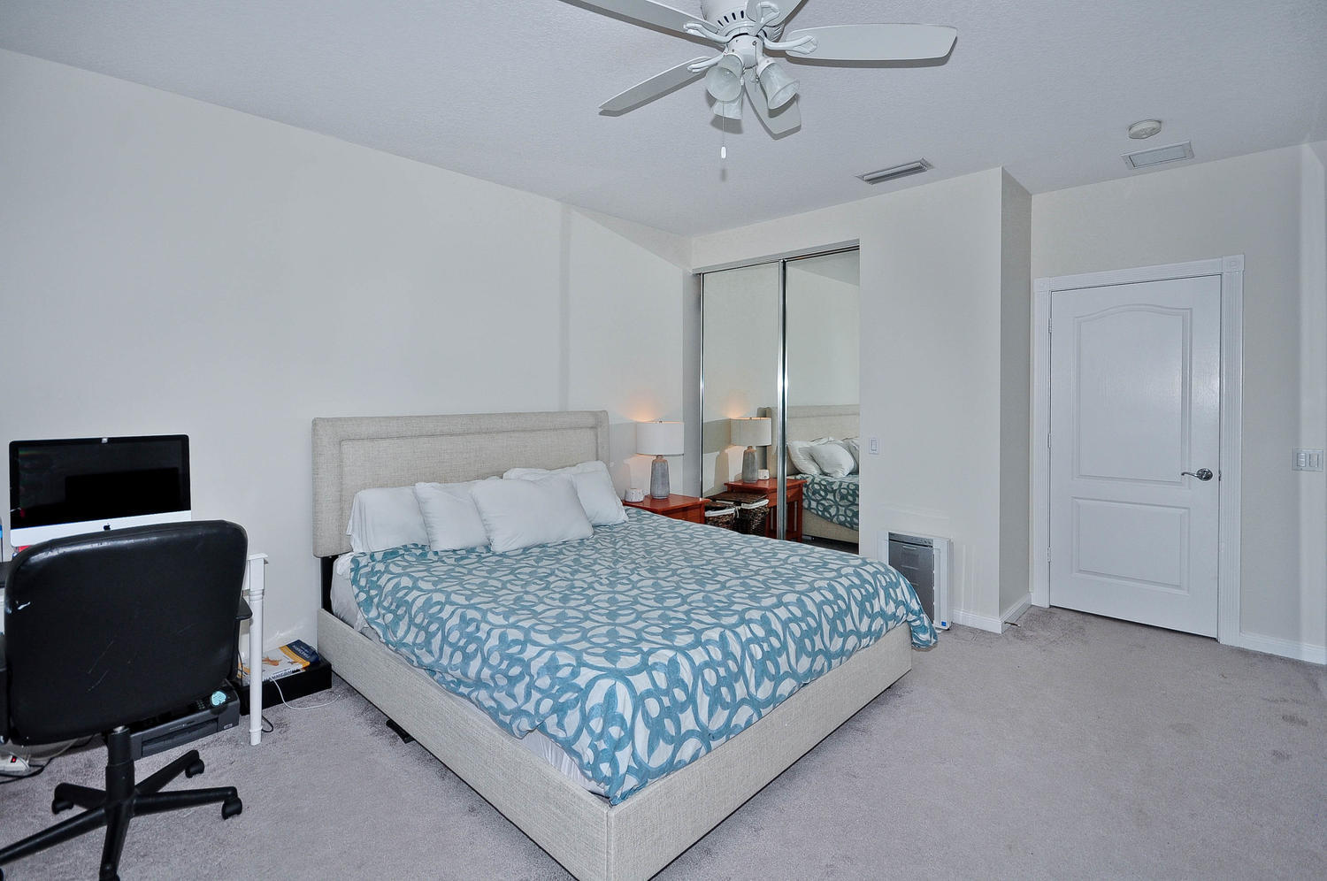 4135 Community Drive Jupiter, FL 33458 - Photo 19 of 39 4135 Community Dr Jupiter FL-large-021-0