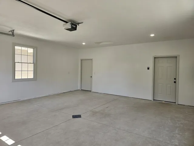 $349,500 | 116 East Sheridan Street, Fremont, MI 49412