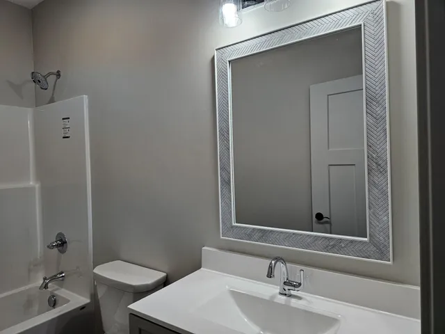 $349,500 | 116 East Sheridan Street, Fremont, MI 49412