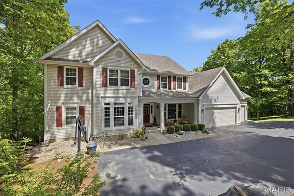 $825,000 | 17591 Thunder Mountain Road, Wildwood, MO 63025