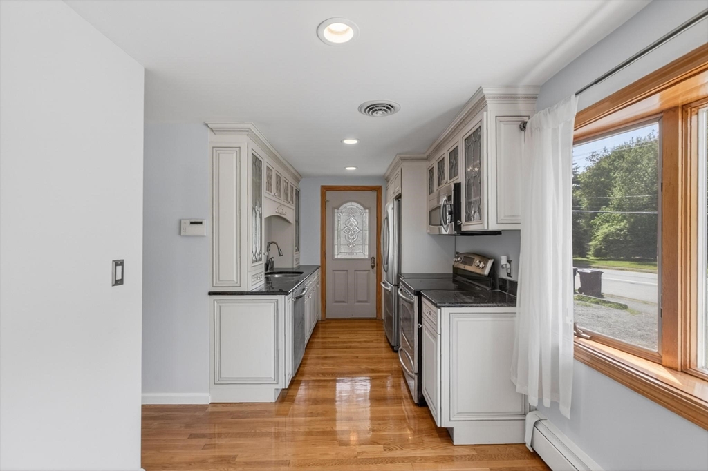 2 Herrick Road Peabody, MA 01960 - Photo 8 of 42