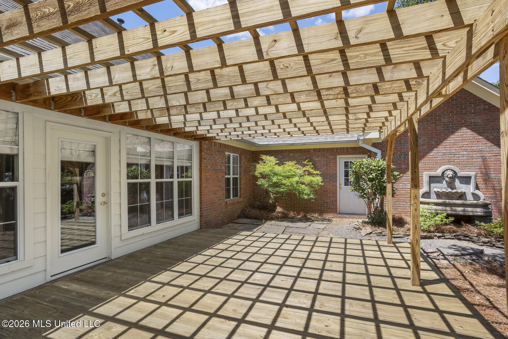 525 Ridge Circle Brandon, MS 39047 - Photo 49 of 51 525 Ridge Cir_jhookphotos-46