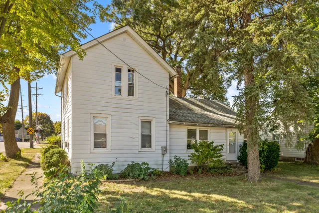 $160,000 | 125 Mill Avenue, Hampshire, IL 60140