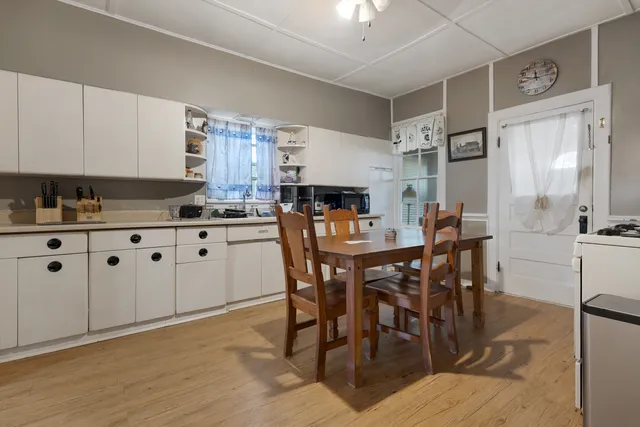 $160,000 | 125 Mill Avenue, Hampshire, IL 60140