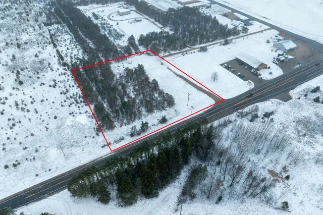 $159,900 | 9130 11 Mile Road, Mecosta, MI 49332