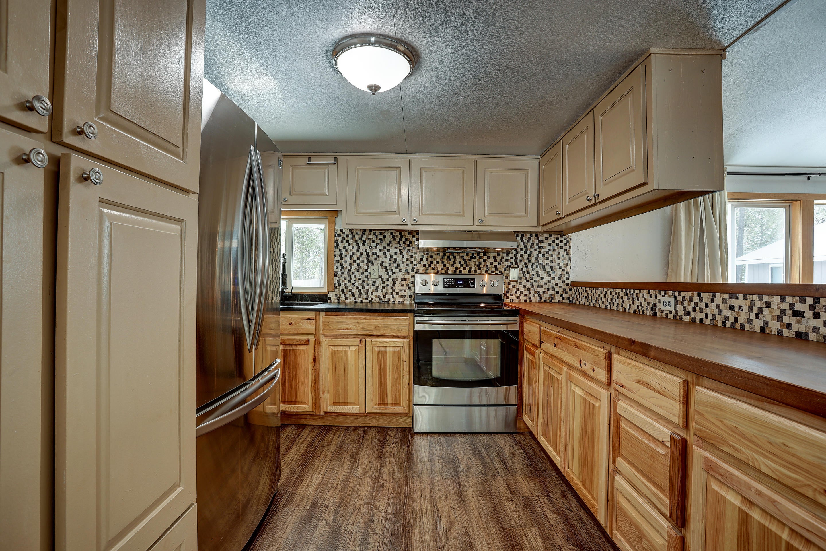 17031 Kingsburg Road Bend, OR 97707 - Photo 10 of 32 17031 Kingsburg Road MLS-11