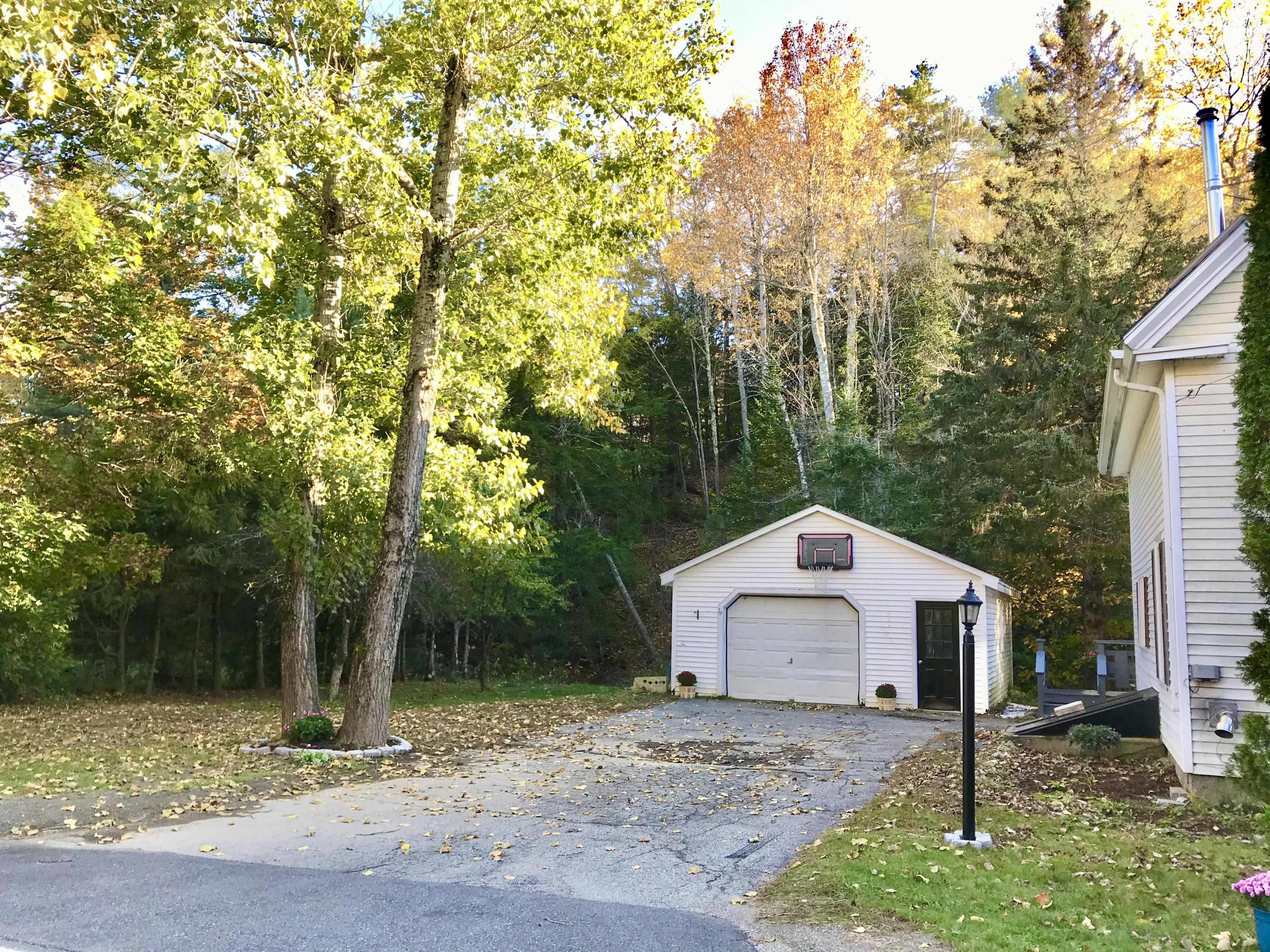 44 Loggin Road Frankfort, ME 04438 - Photo 3 of 27 BE80F02B-7413-4F54-A455-E461C0A1CFC9