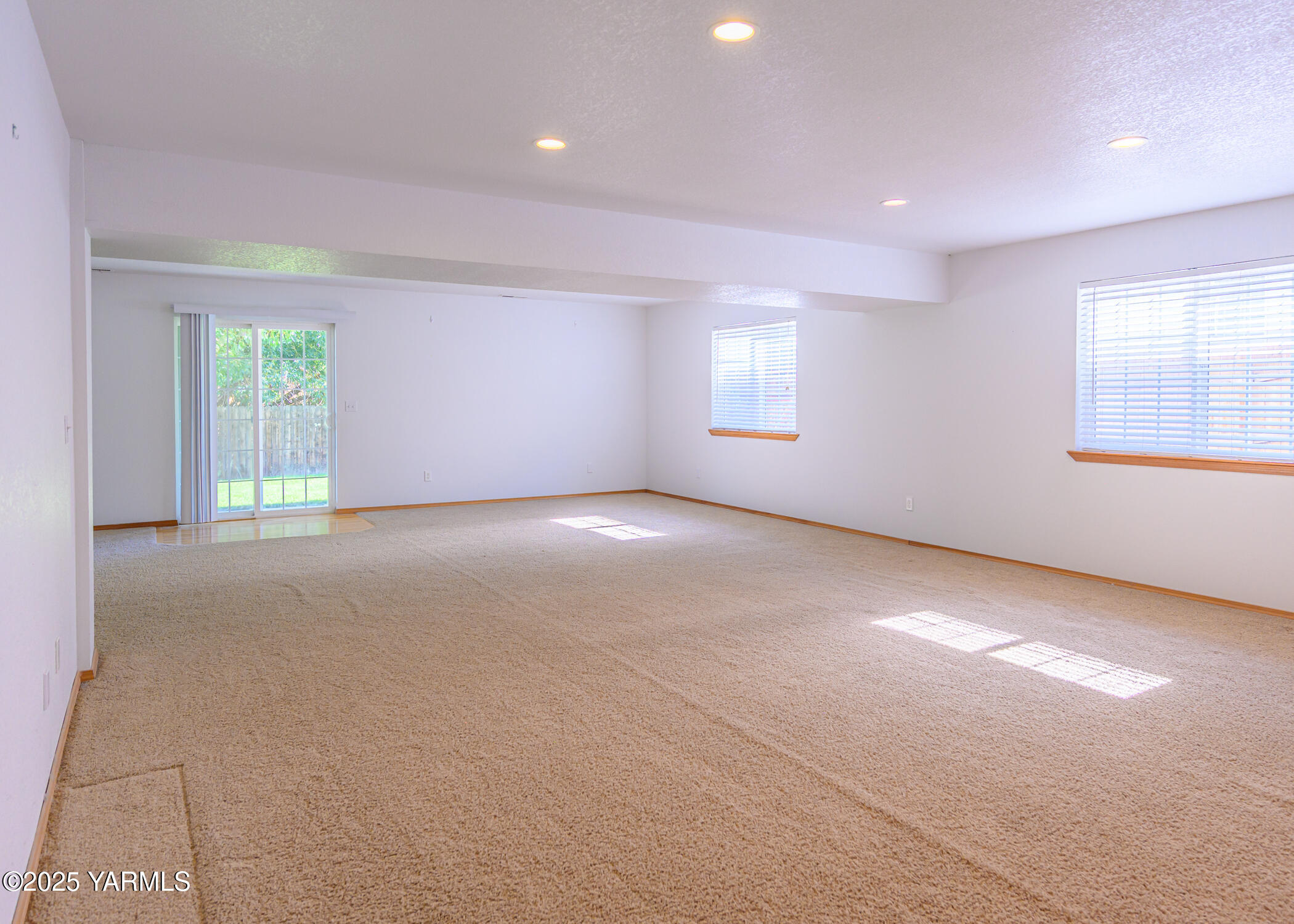 115 Lyle Loop Selah, WA 98942 - Photo 35 of 37 Daylight Basement