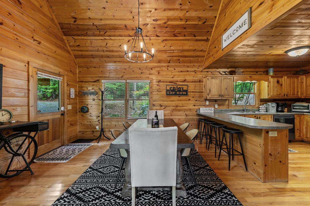 458 Sugar Mountain Road Blue Ridge, GA 30513 - Photo 17 of 65