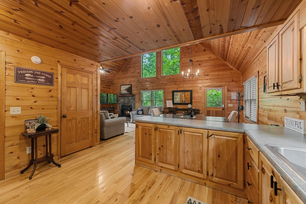 458 Sugar Mountain Road Blue Ridge, GA 30513 - Photo 21 of 65