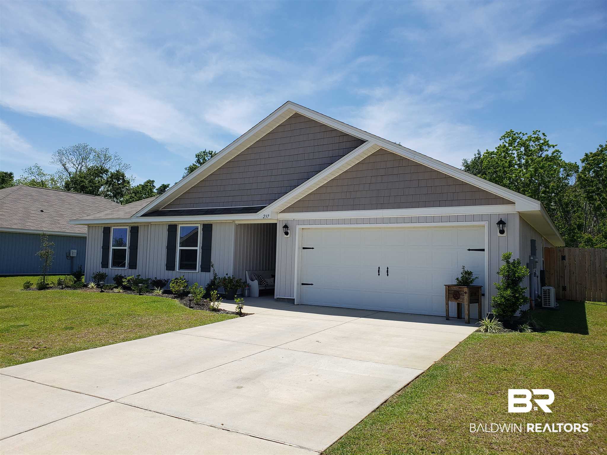 237 Rhineheart Lane Foley, AL 36535 - Photo 2 of 26