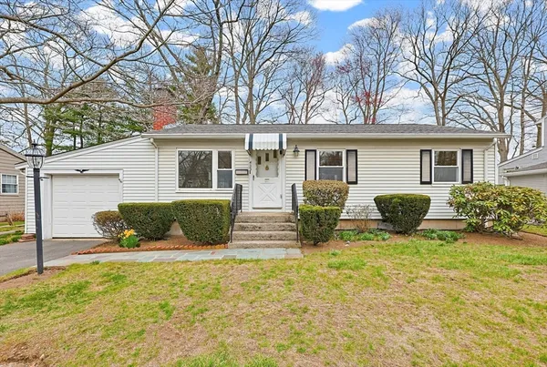 $499,999 | 433 Winter Street, Norwood, MA 02062