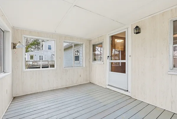 $499,999 | 433 Winter Street, Norwood, MA 02062