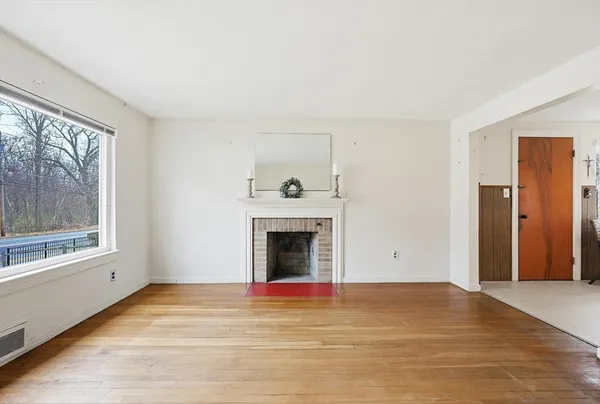 $499,999 | 433 Winter Street, Norwood, MA 02062