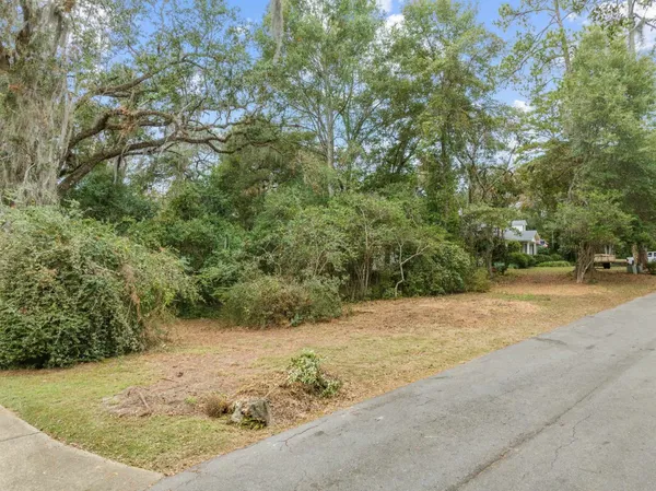 $259,000 | 2840 Asbury Hill Drive, Tallahassee, FL 32312