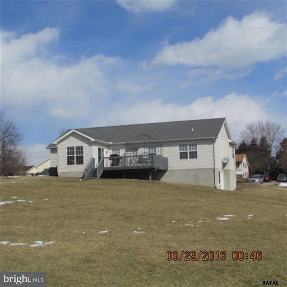 319 Barts Church Road Hanover, PA 17331 - Photo 3 of 36