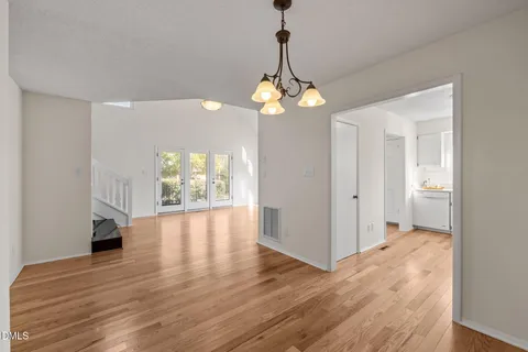 $450,000 | 123 Essex Drive, Chapel Hill, NC 27514