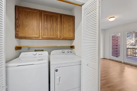 $450,000 | 123 Essex Drive, Chapel Hill, NC 27514