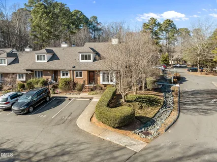 $450,000 | 123 Essex Drive, Chapel Hill, NC 27514