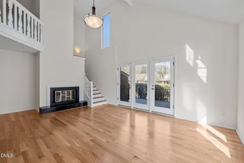 $450,000 | 123 Essex Drive, Chapel Hill, NC 27514