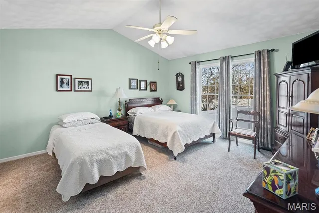 $250,000 | 2759 East B Street Road, Belleville, IL 62221