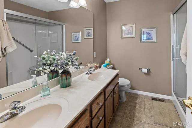 $250,000 | 2759 East B Street Road, Belleville, IL 62221