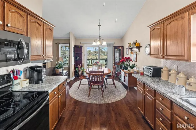 $250,000 | 2759 East B Street Road, Belleville, IL 62221