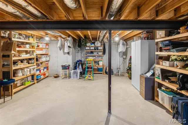 $250,000 | 2759 East B Street Road, Belleville, IL 62221