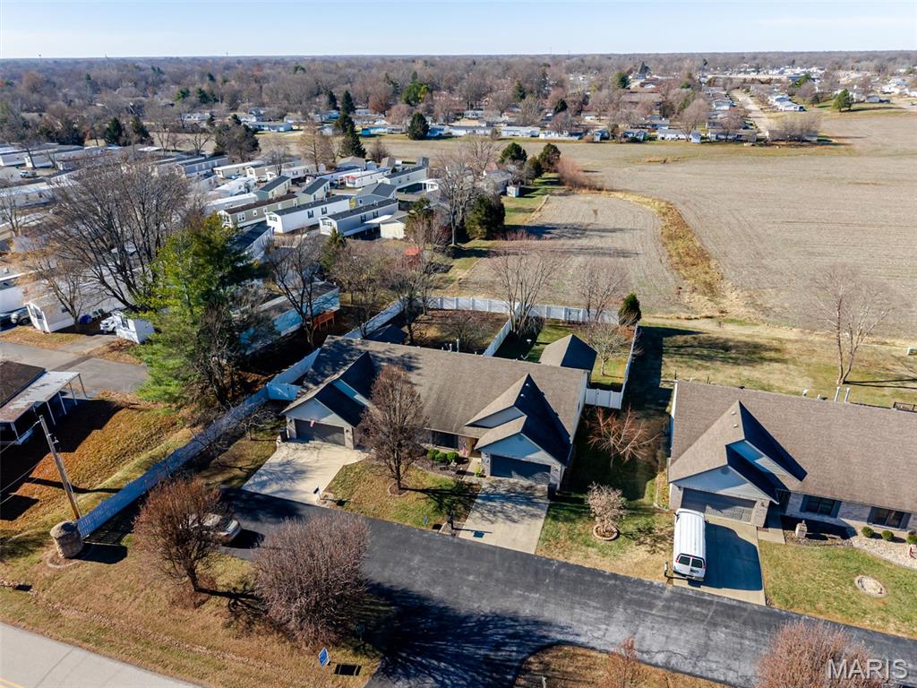 2759 East B Street Road Belleville, IL 62221 - Photo 32 of 36 Gallery Image 32