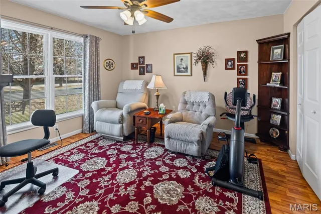 $250,000 | 2759 East B Street Road, Belleville, IL 62221