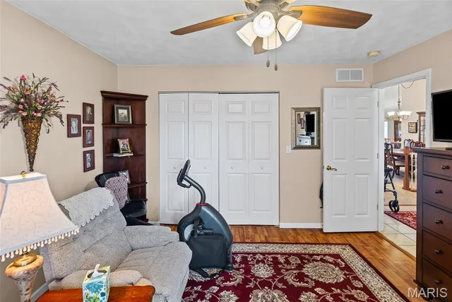 $250,000 | 2759 East B Street Road, Belleville, IL 62221