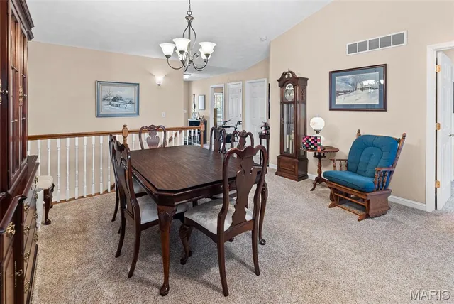 $250,000 | 2759 East B Street Road, Belleville, IL 62221