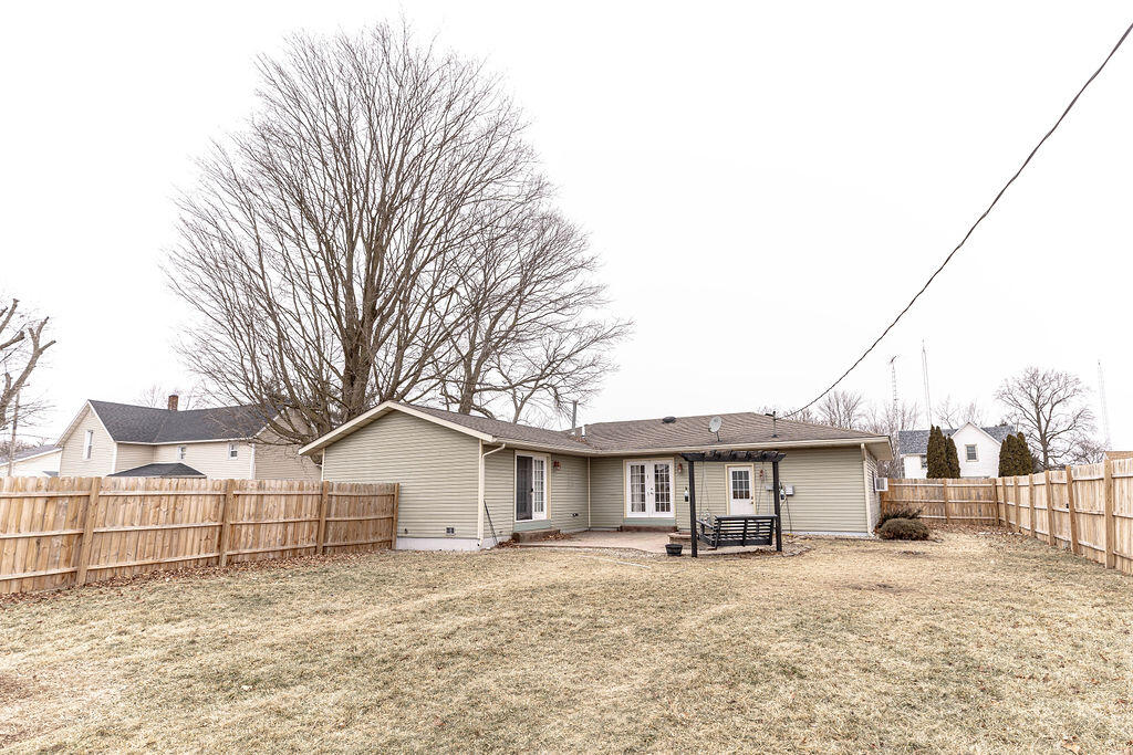 221 West Howard Street Brook, IN 47922 - Photo 18 of 25 1024x683