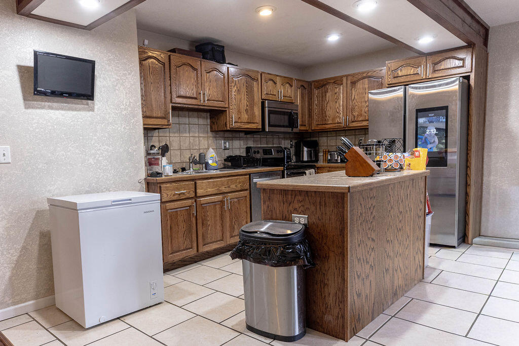 221 West Howard Street Brook, IN 47922 - Photo 2 of 25 1024x683