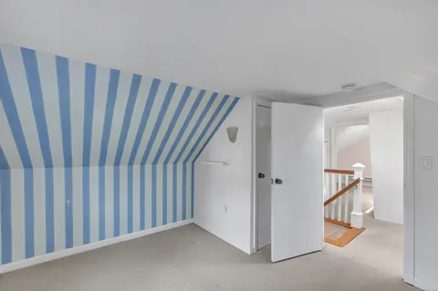 $479,000 | 378 Castle Avenue, Fairfield, CT 06825