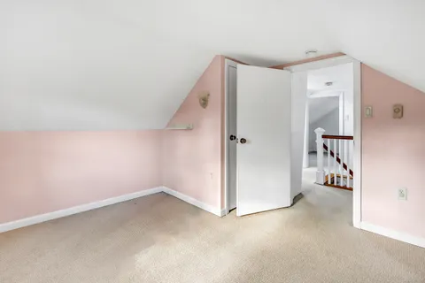 $479,000 | 378 Castle Avenue, Fairfield, CT 06825