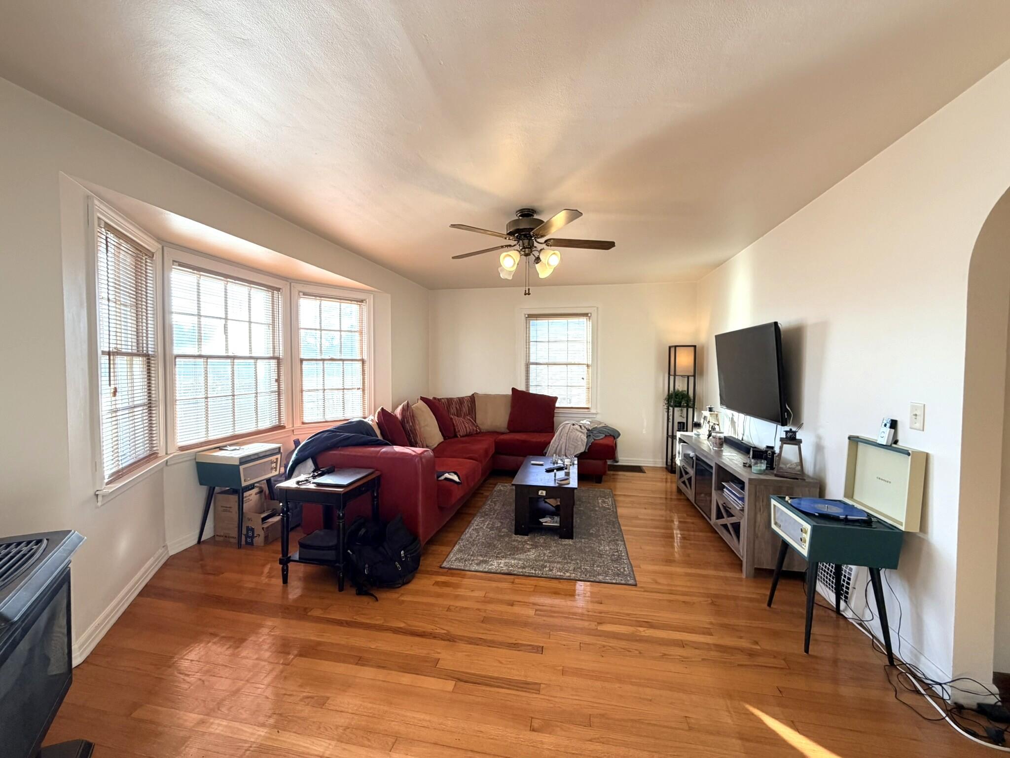 4014 Wright Avenue Racine, WI 53405 - Photo 2 of 22 2