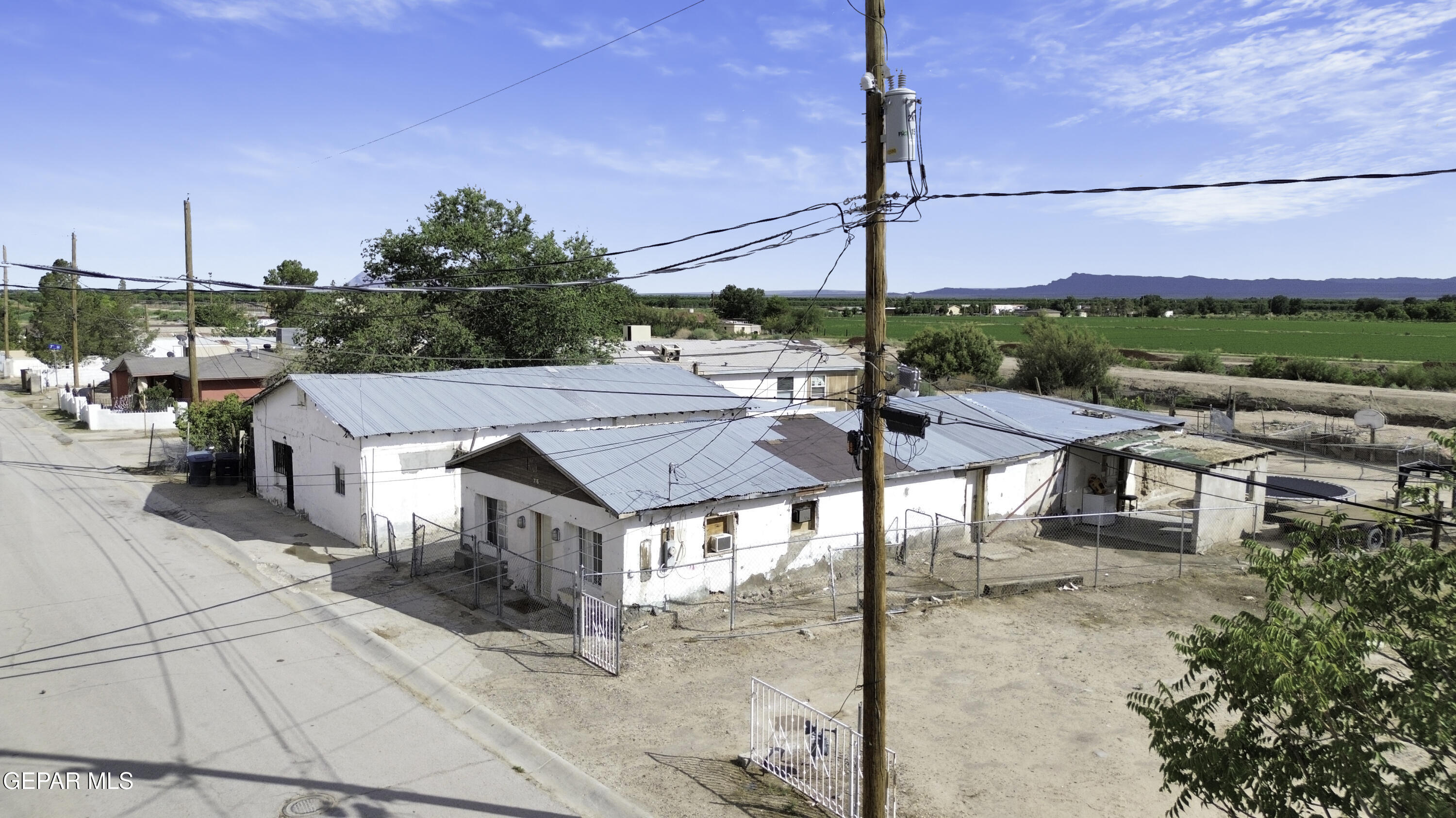 720 Johnson Street Fabens, TX 79838 - Photo 68 of 68 Saul_Hernandez_720_Johnson_072024 4