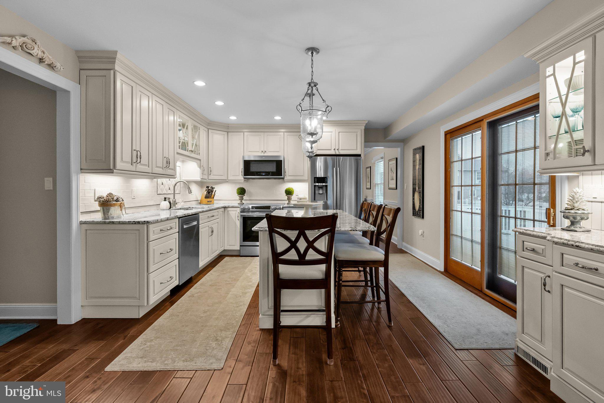 122 Bateman Road Langhorne, PA 19047 - Photo 7 of 38 Beautiful Kitchen