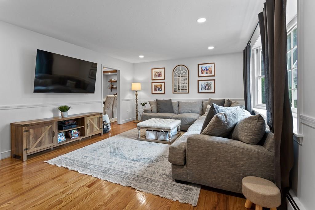 10 Patricia Road Mansfield, MA 02048 - Photo 18 of 31 Gallery Image 18