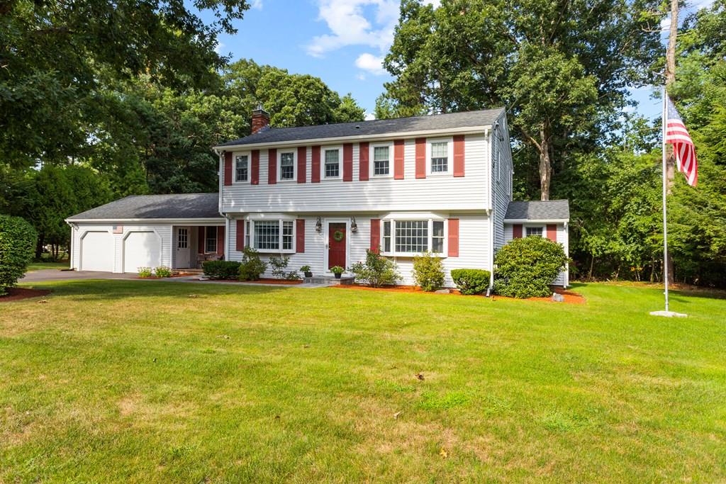 10 Patricia Road Mansfield, MA 02048 - Photo 2 of 31 Gallery Image 2