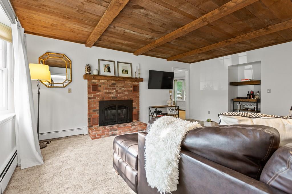 10 Patricia Road Mansfield, MA 02048 - Photo 10 of 31 Gallery Image 10