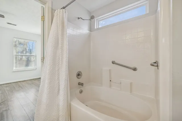 $2,300 | 8120 Boone Trace, Nashville, TN 37221