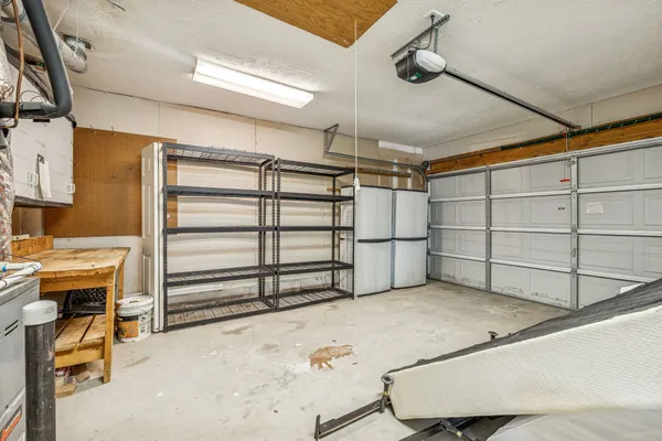 a view of a garage