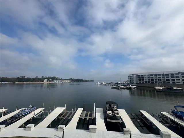 $329,500 | 168 Lake Point Boulevard, Unit C202, Conroe, TX 77356