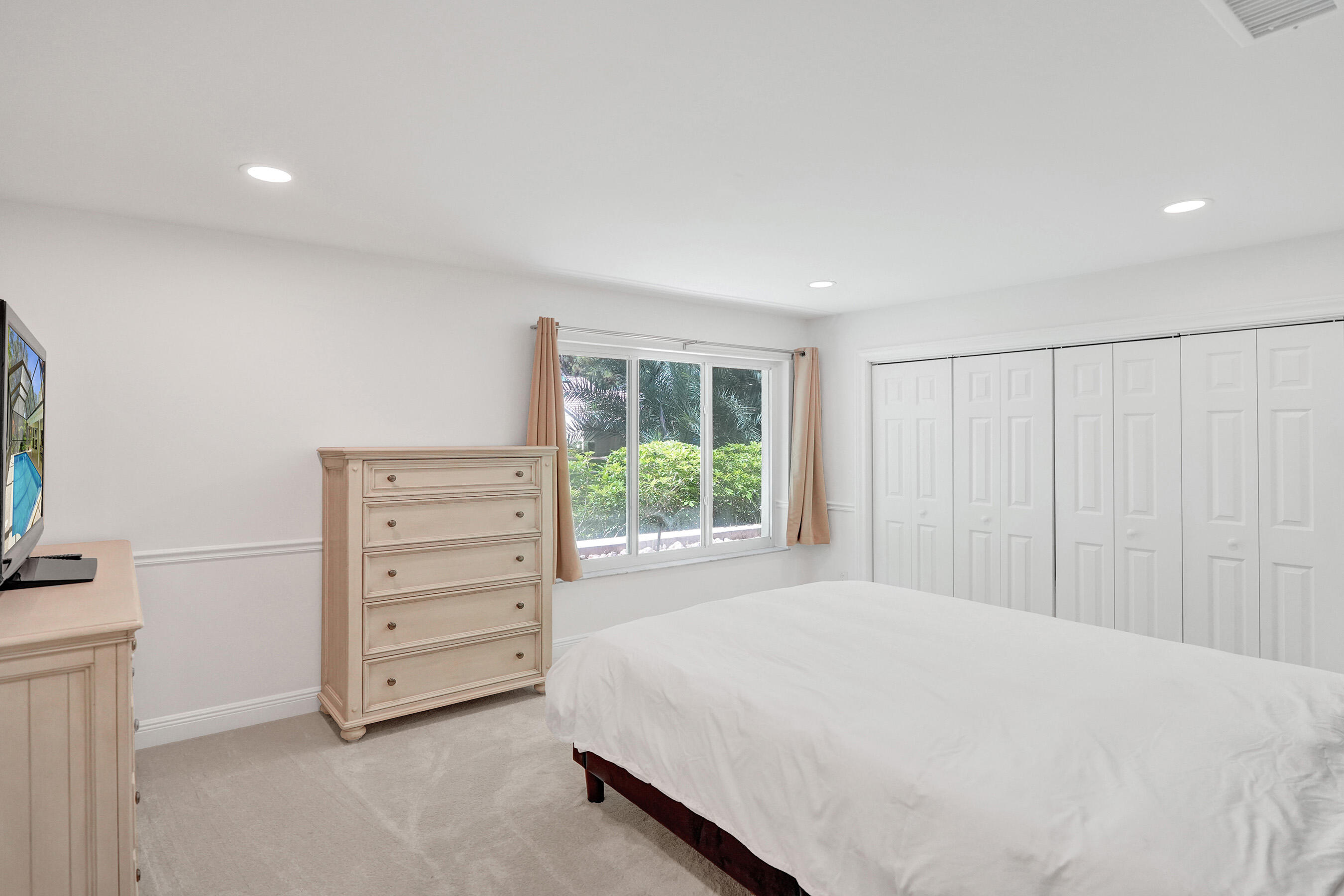 2401 Northwest 39th Street Boca Raton, FL 33431 - Photo 41 of 60 DSC08189