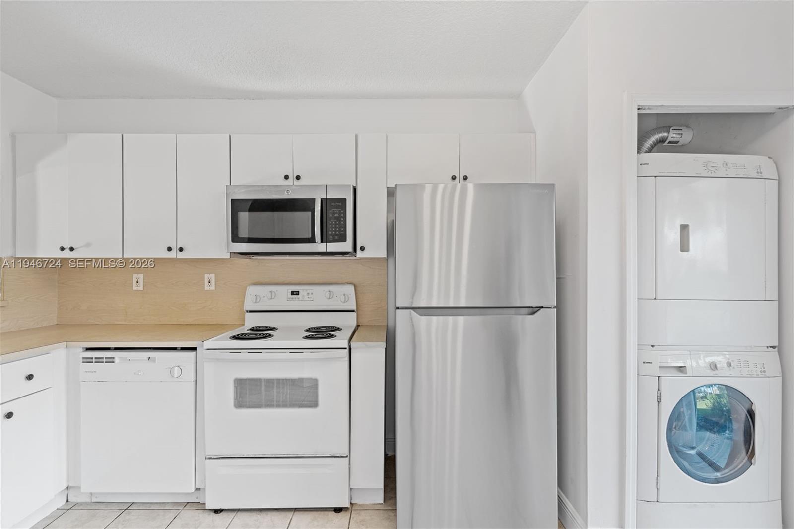 945 Northeast 34th Avenue, Unit 103 Homestead, FL 33033 - Photo 21 of 40