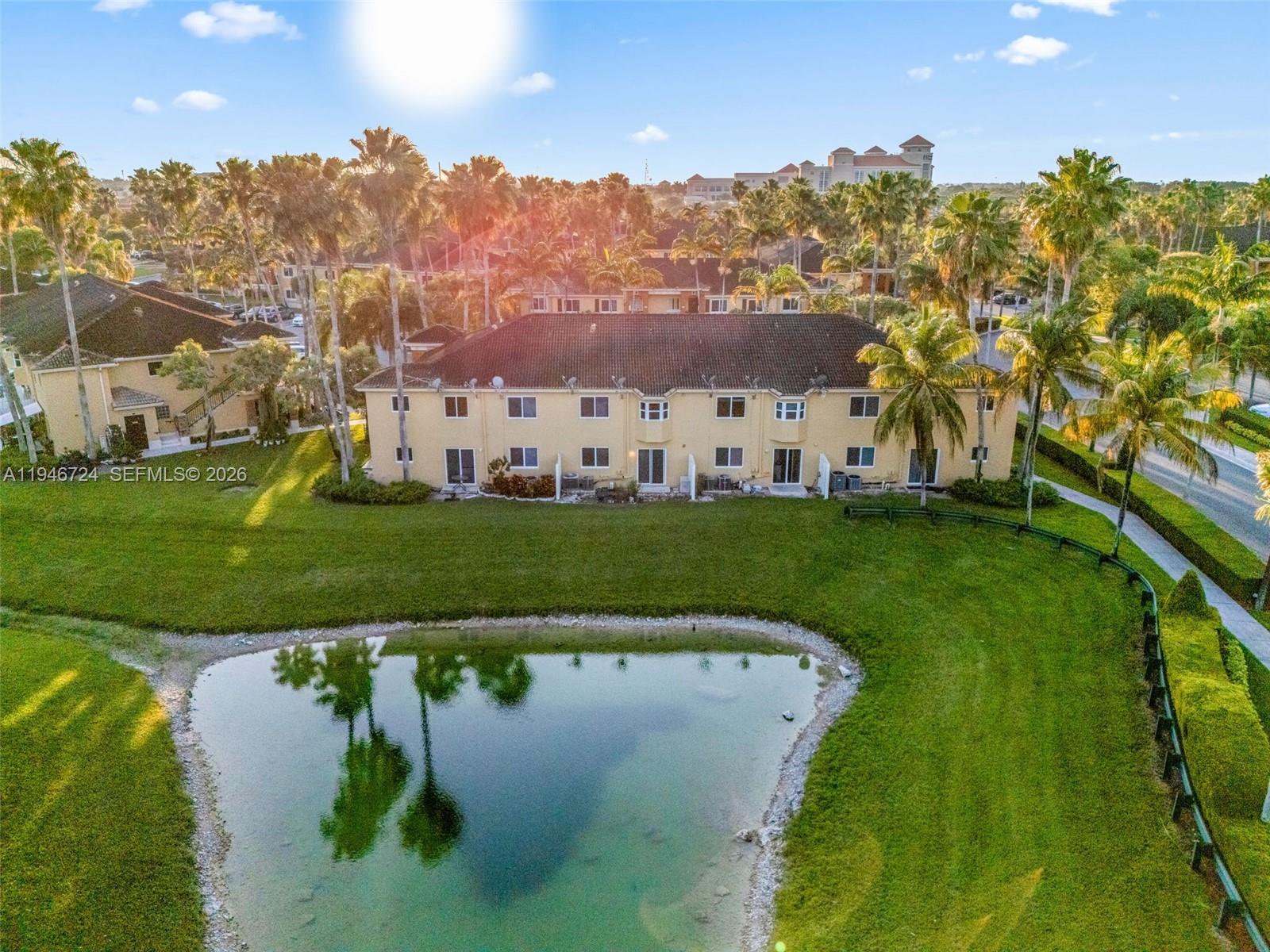 945 Northeast 34th Avenue, Unit 103 Homestead, FL 33033 - Photo 4 of 40