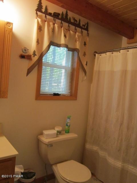 136 Bridle Road Lackawaxen, PA 18435 - Photo 13 of 20